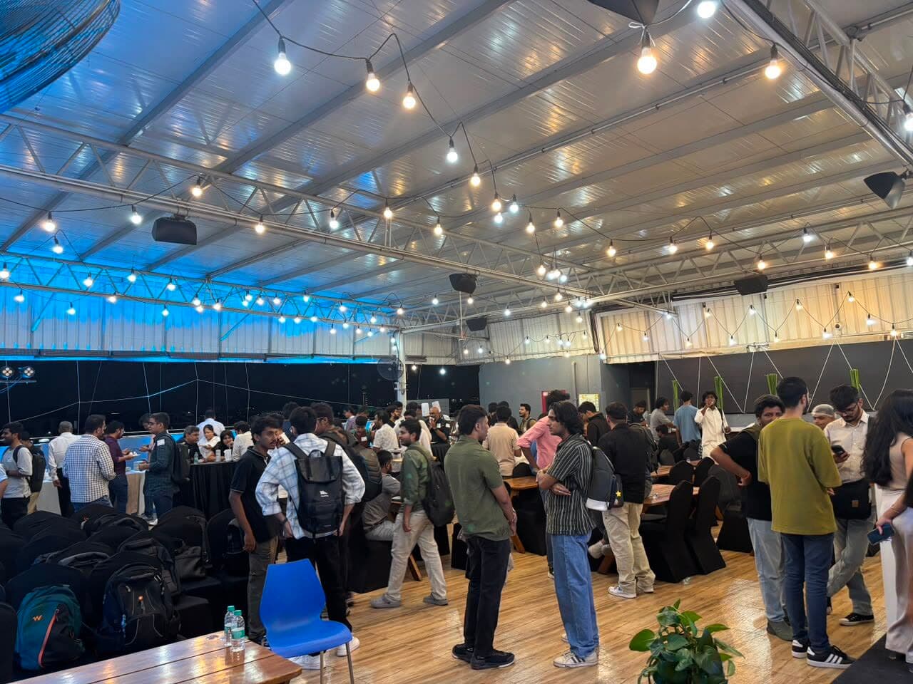 Builders networking after the sessions